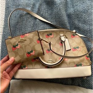 COACH LIMITED EDITION BAG - BRAND NEW W TAGS!